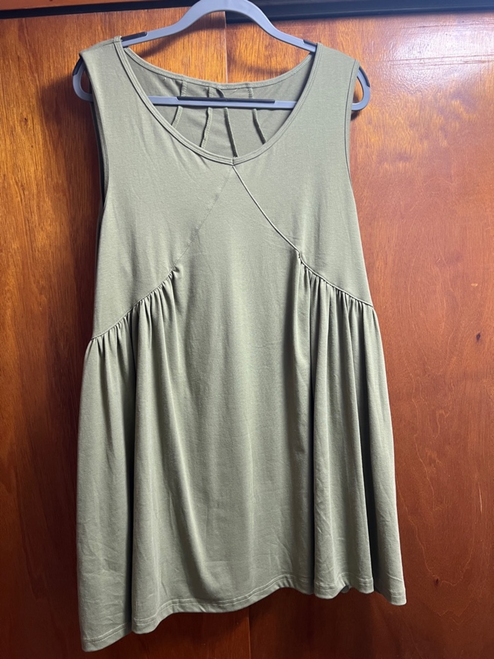Sleeveless Olive Green Swing Tank Top - Women